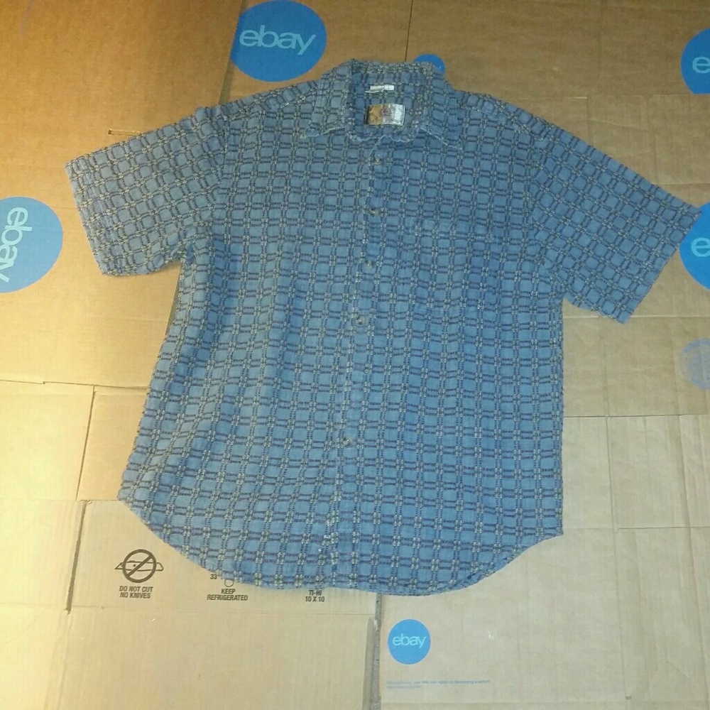 The Territory Ahead Blue Geometric Short Sleeve Button-Down Shirt